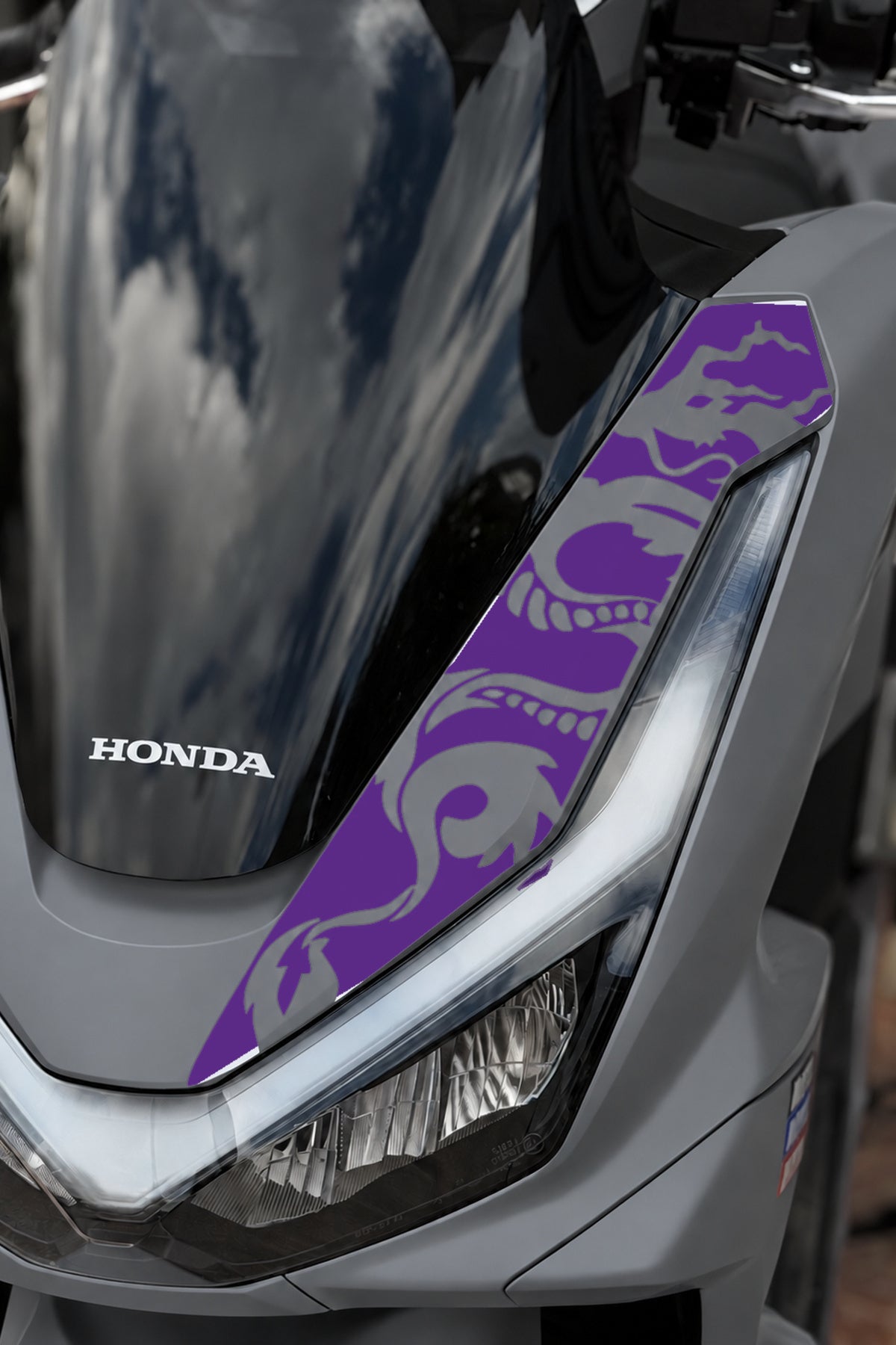 Honda PCX Deluxe Yeni Kasa 2025-2026 Uyumlu Ejder Desenli Ön Panel Sticker
