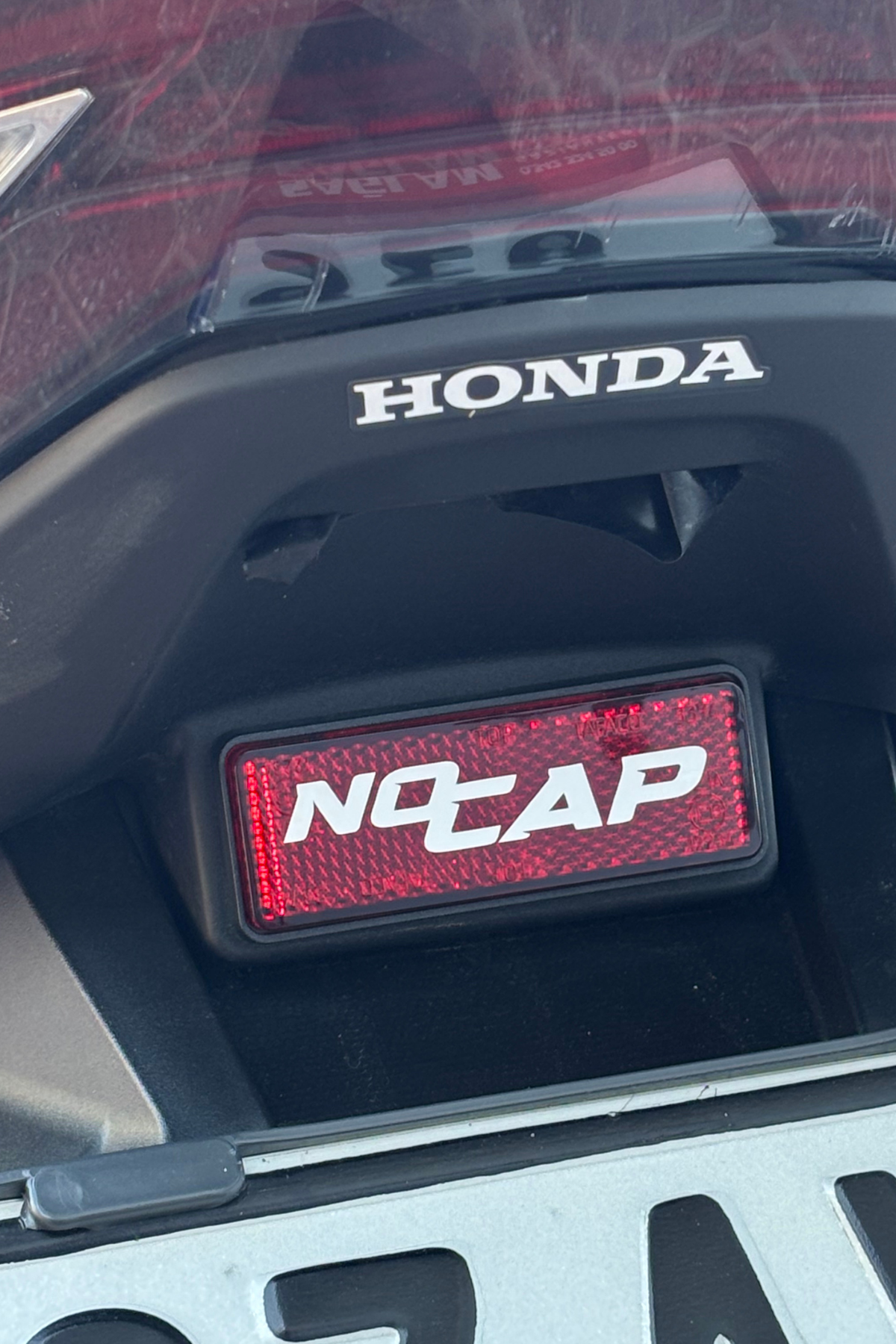 Motosiklet Arka Kedigözü Reflektörü için No Cap Sticker Kedigözü için