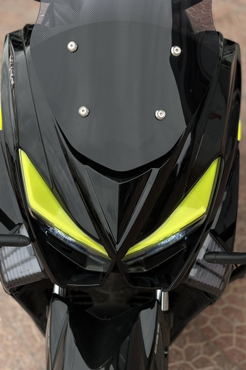Kuba Newcity Motosiklet Far Filmi Sticker Seti
