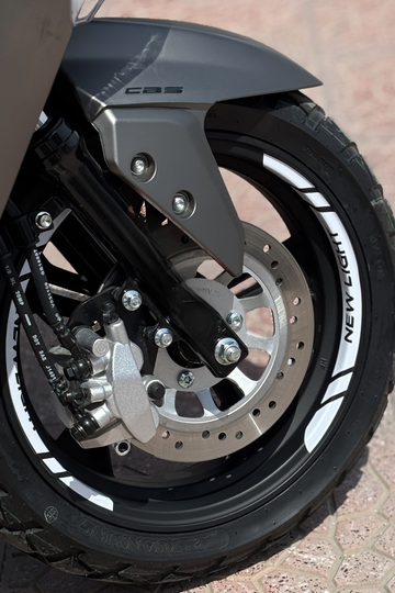 Kuba Newlight için 8 Parça Jant Şeridi Sticker Seti