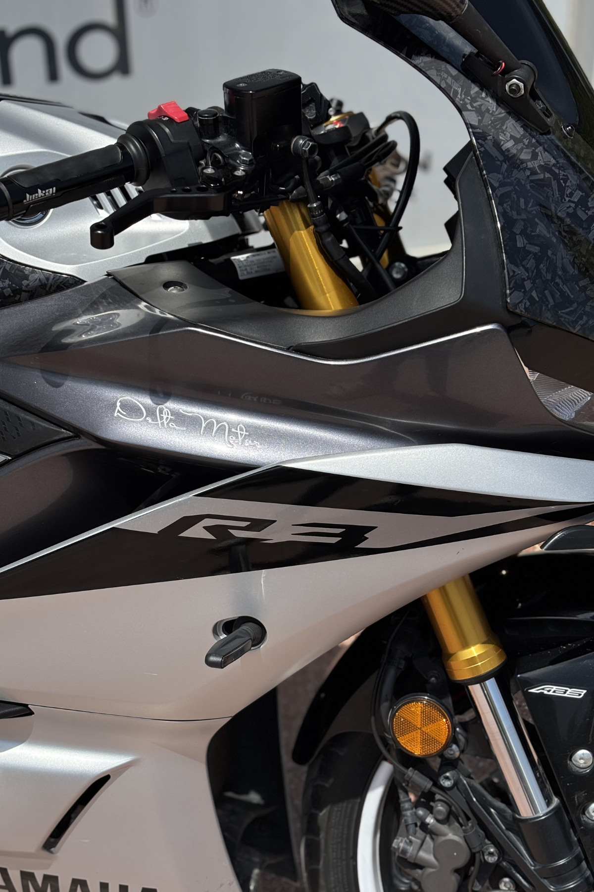 YAMAHA R25-R3 uyumlu Orijinal R3 Sticker Seti (Sağ ve Sol)