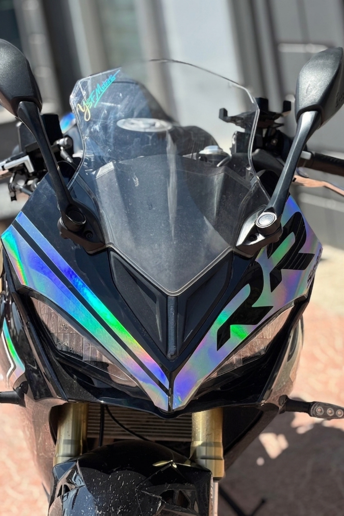 RKS QJMOTOR SRK400 için RR Kafa Detay Sticker Seti (3 Parça)