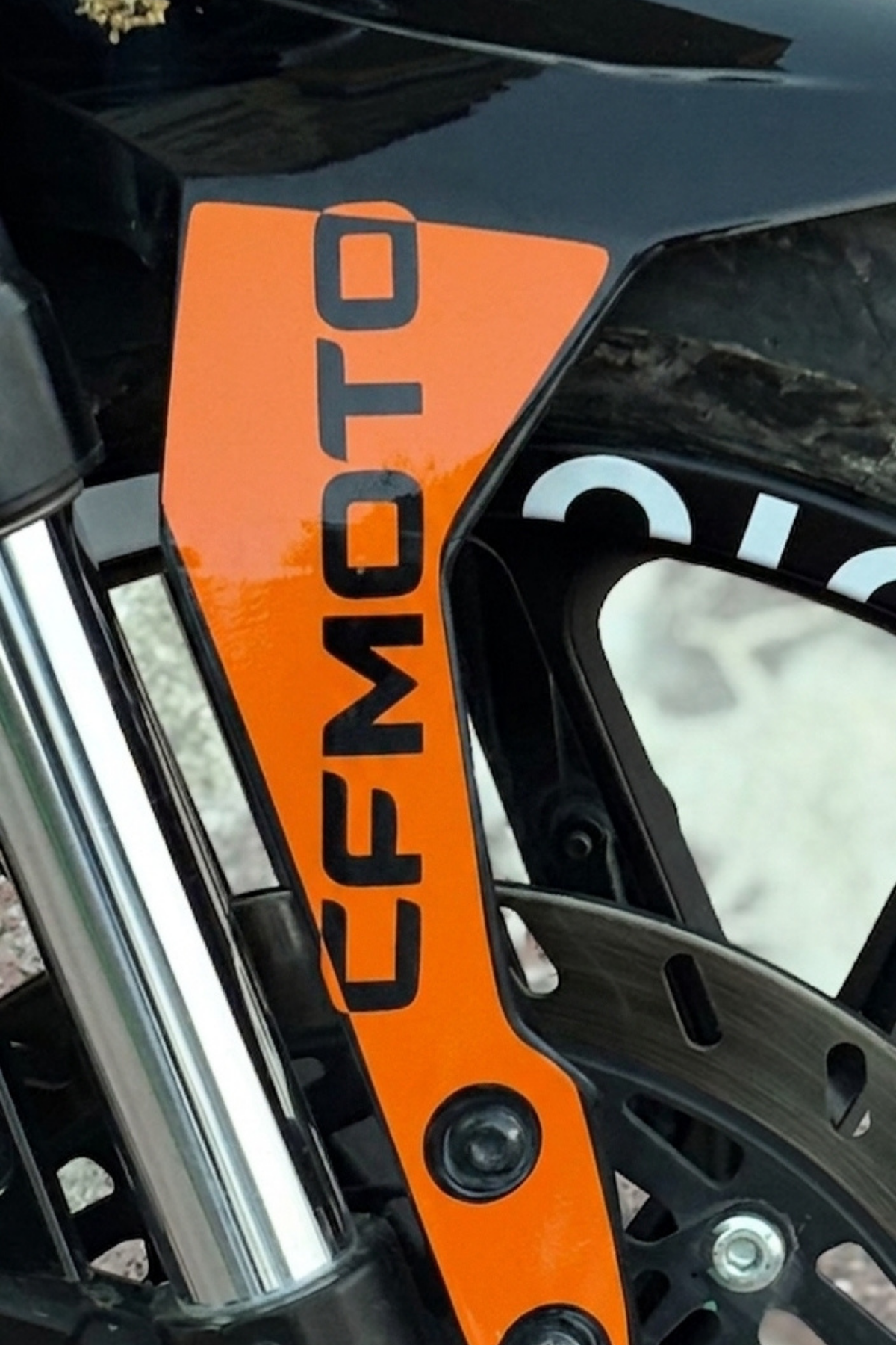 NK250 için Çamurluk Yanı Uyumlu CFMOTO Yazılı Detay Sticker (Sağ ve Sol)