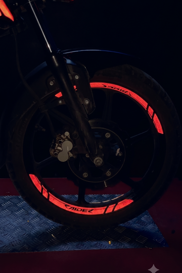 TVS Raider için Reflektörlü 8'Li Raider Yazılı Jant Şeridi (8 Parça)