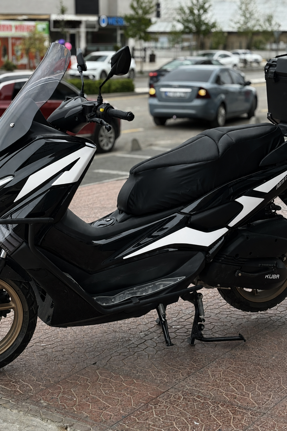 Kuba Newcity Scooter için Renkli Orijinal Sticker Seti (Sağ ve Sol)