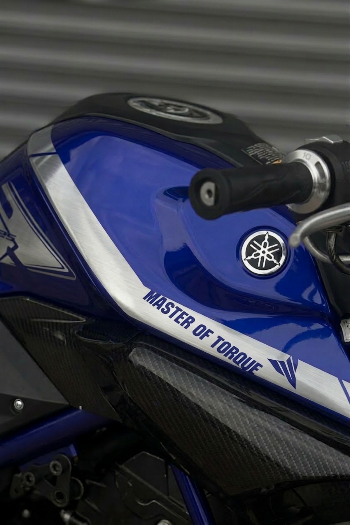 Yamaha MT-25 için Depo Kordon Sticker Seti (Sağ ve Sol ) (2016-2019 Yılları Uyumlu)