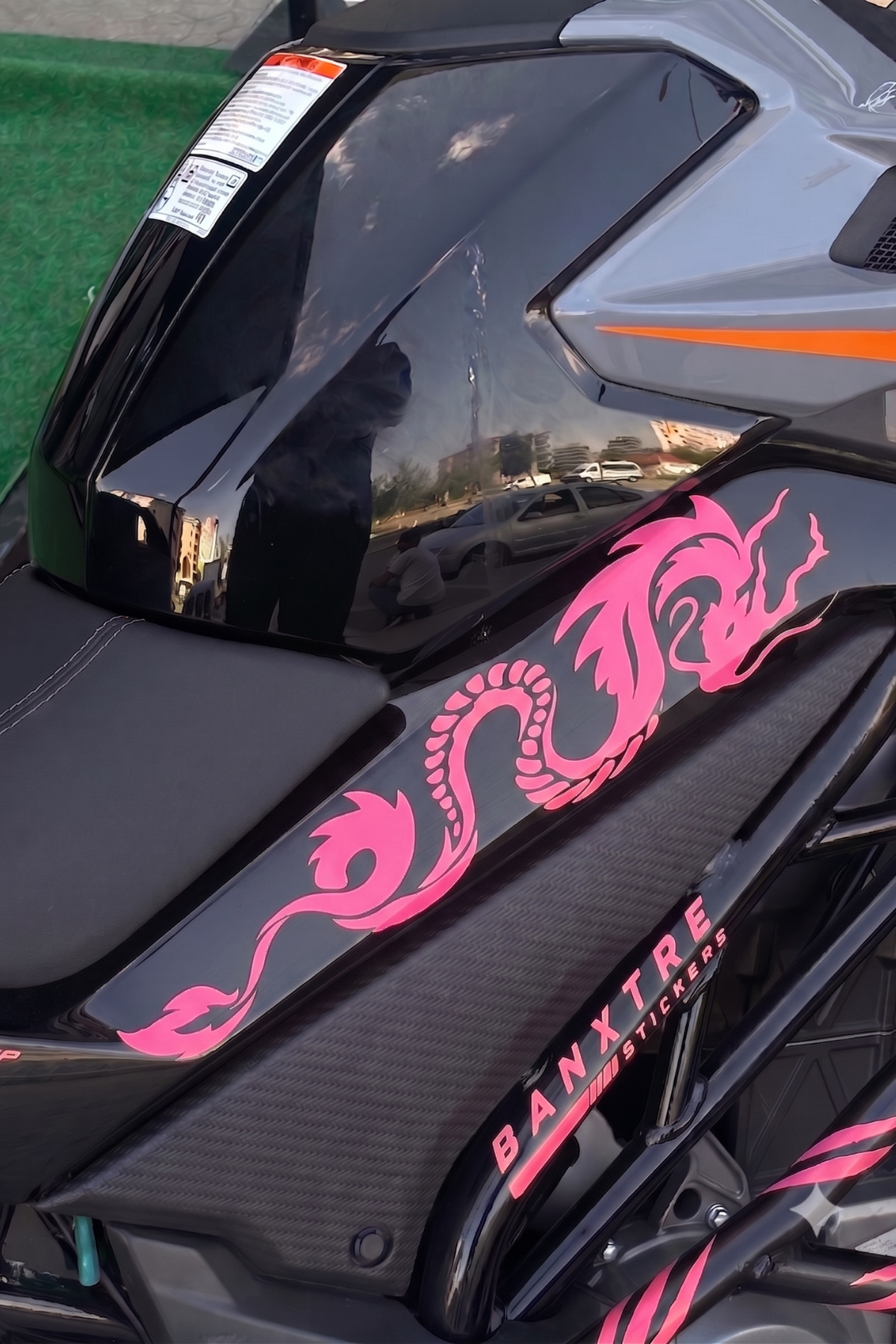 CFMOTO NK250 için Orta Grenaj için Ejder Sticker Seti Sağ ve Sol