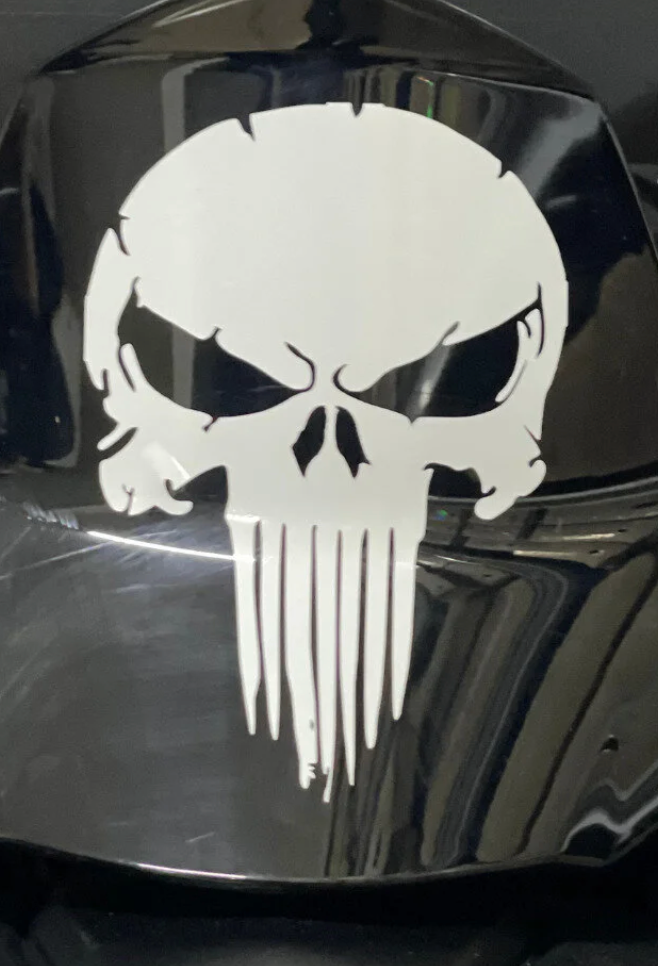 Motosiklet ve Kask için Beyaz Renk Punisher Sticker (8CM)