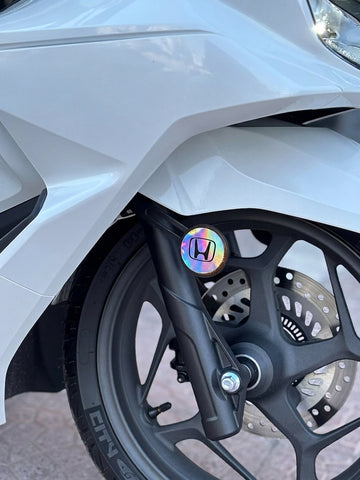 Honda Motosiklet Grubu Kedigözüne Uyumlu hologramlı Honda Logolu Kedigözü Sticker
