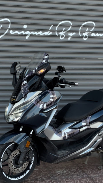 Tüm Motorlara Uyumlu Dev Yılan Sticker (Tek Parça Gelir İsteğe göre ayarlanabilir)