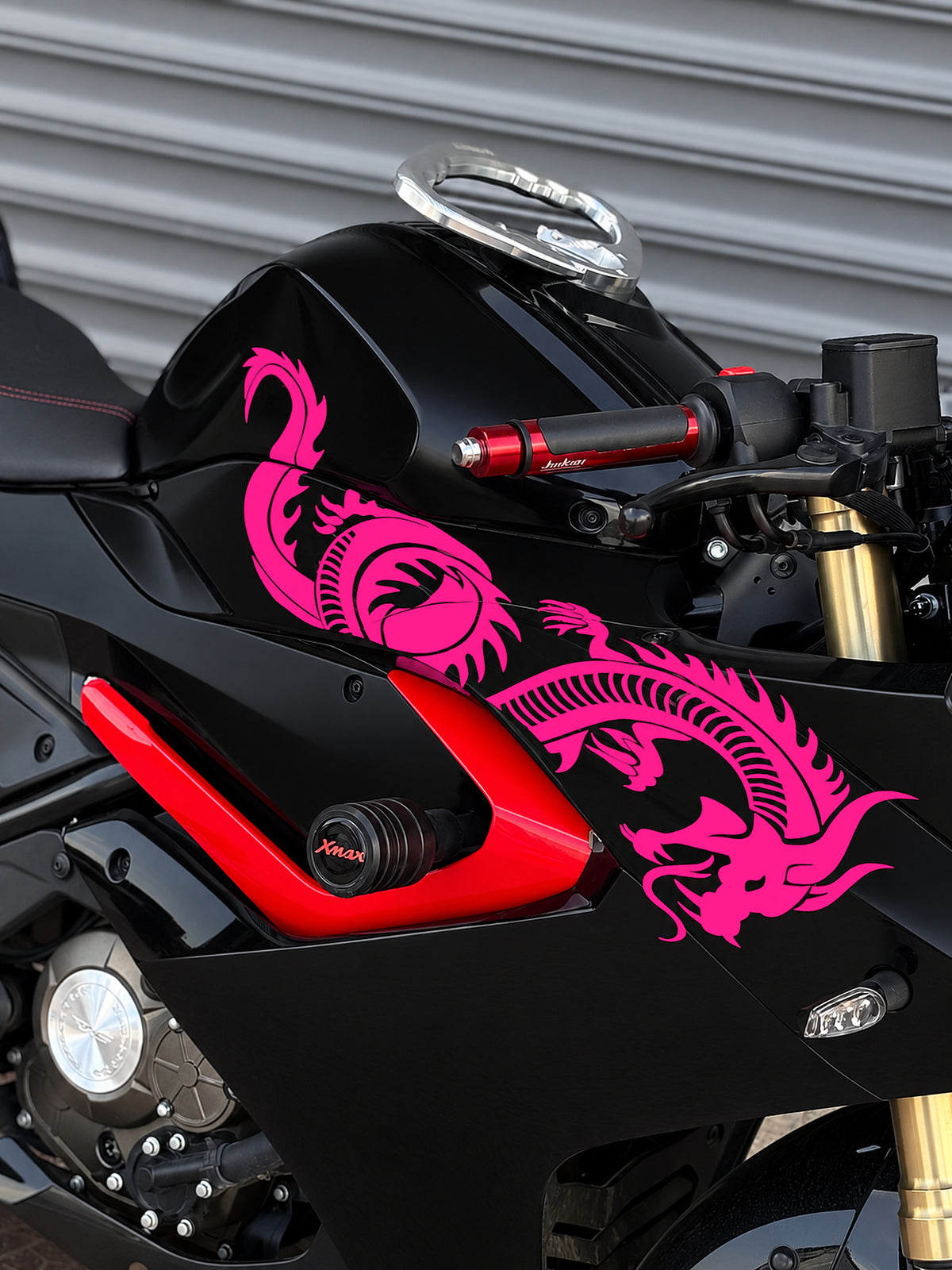 RKS SRK 125 için Kırmızı Renk Tam Uyumlu Ejder Sticker (Sağ Taraf)
