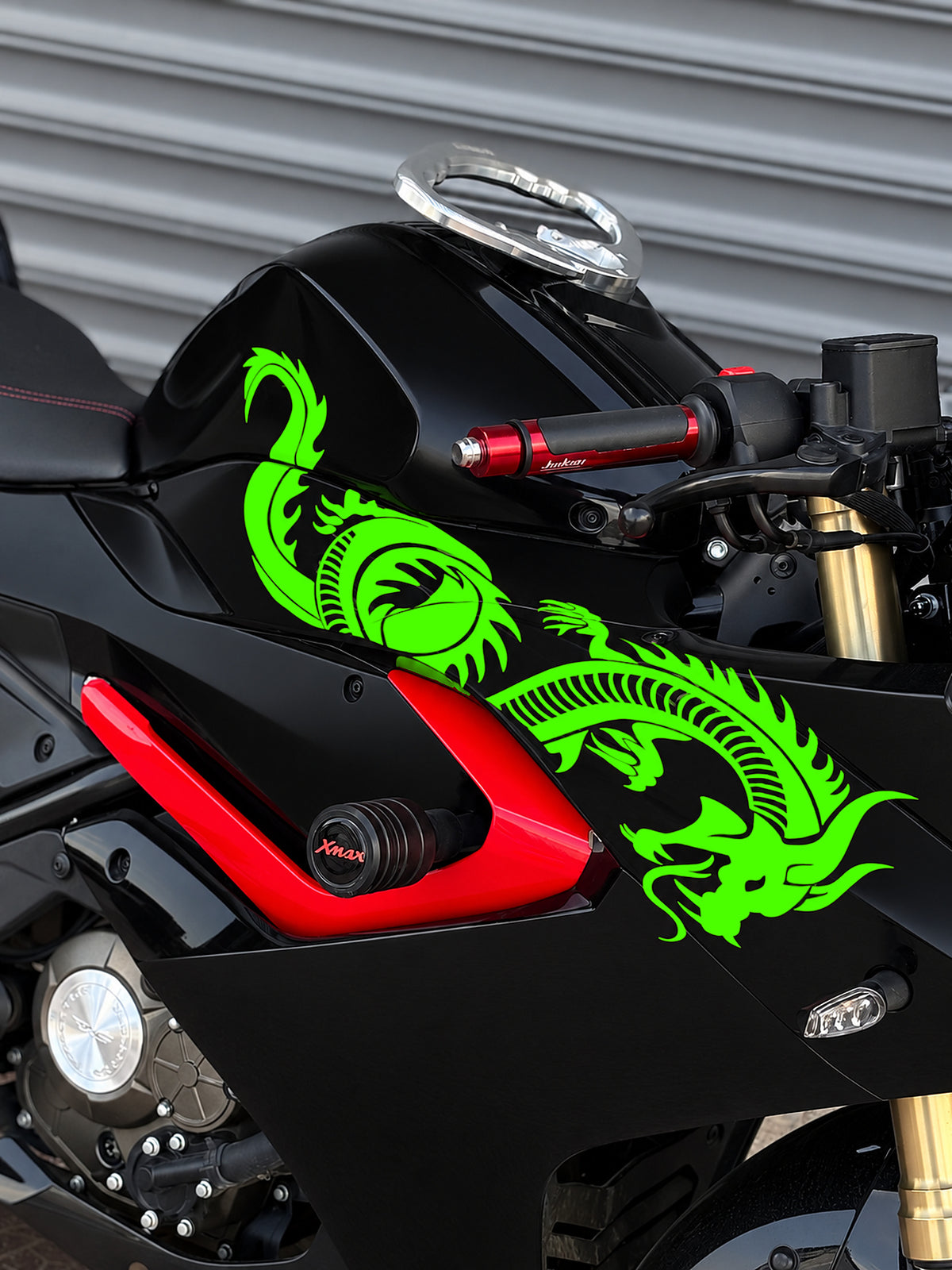 RKS SRK 125 için Kırmızı Renk Tam Uyumlu Ejder Sticker (Sağ Taraf)