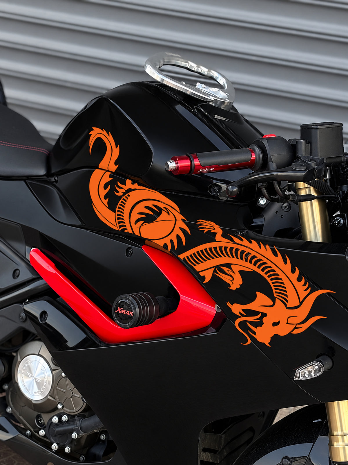 RKS SRK 125 için Kırmızı Renk Tam Uyumlu Ejder Sticker (Sağ Taraf)