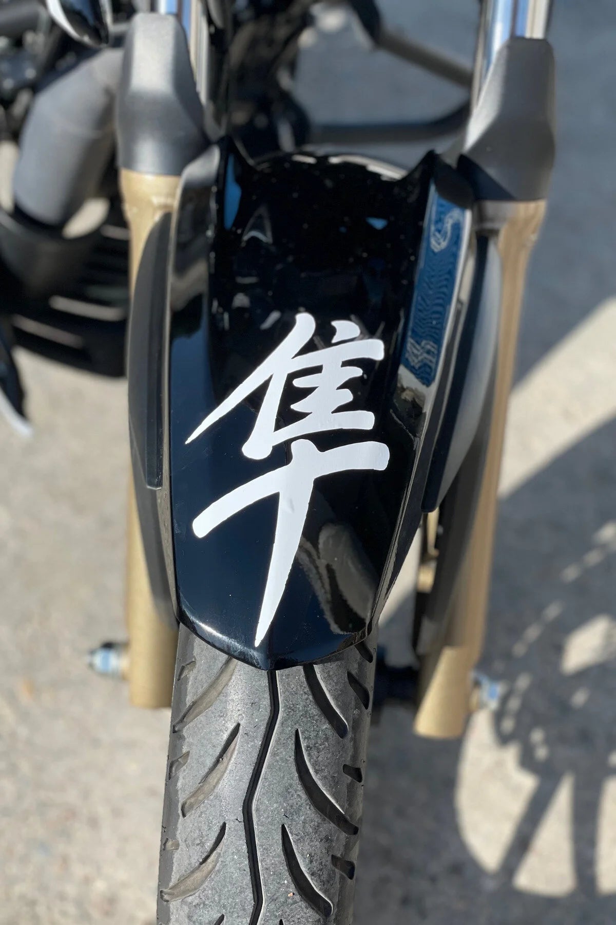 Motor için Dekoratif Sticker Hayabusa Logo Beyaz Etiket