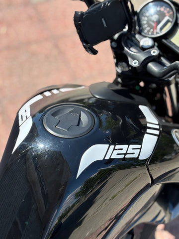 Mondial Drift-L için Beyaz Renk Kesikli Kordon Sticker Seti (Sağ ve Sol)