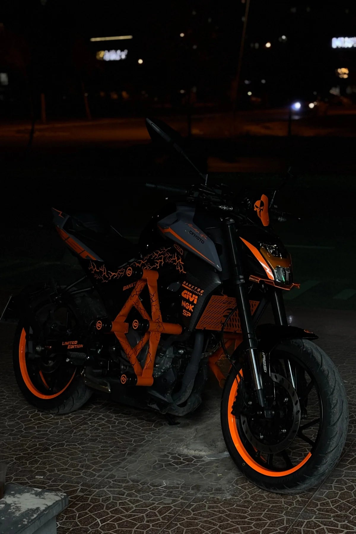CFMOTO NK250 için Komple Reflektörlü Turuncu Sticker Seti (26 Parça)