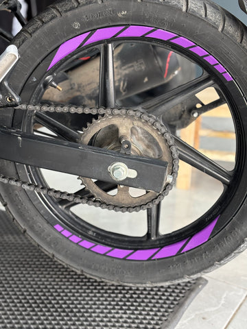 Motosiklet Jantı için 17 Inch Motorlara Uyumlu Jant Şeridi Sticker Seti (8'li)