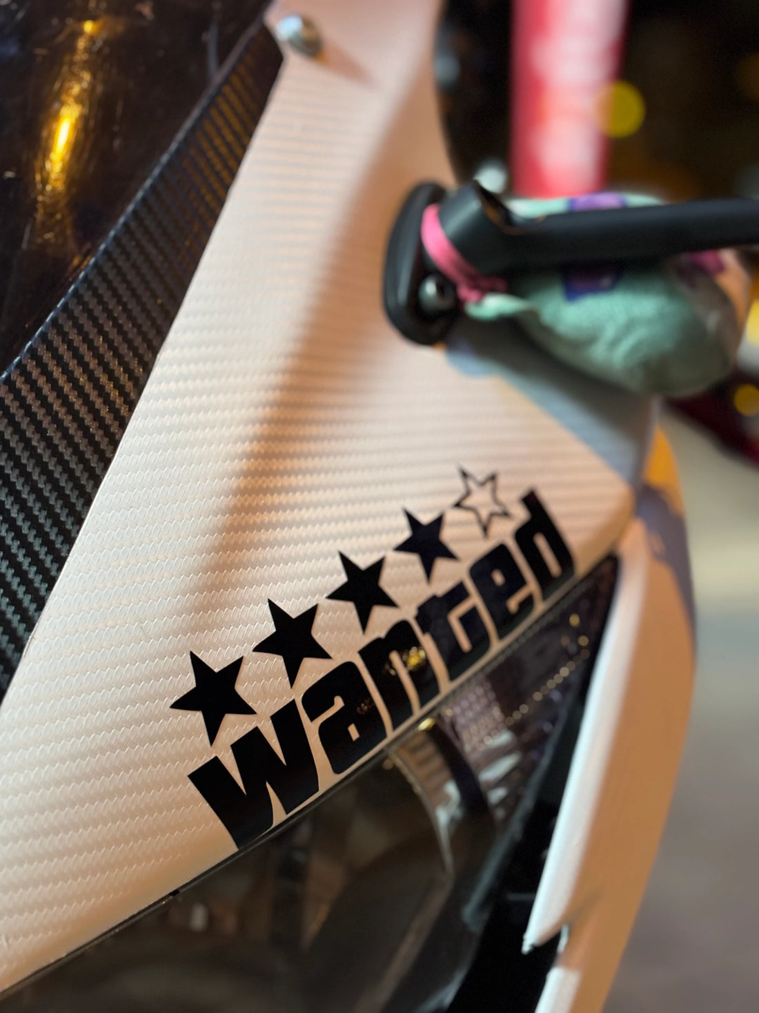 Motosiklet ve Kask için Siyah Renk Wanted Eksik Yıldız Sticker
