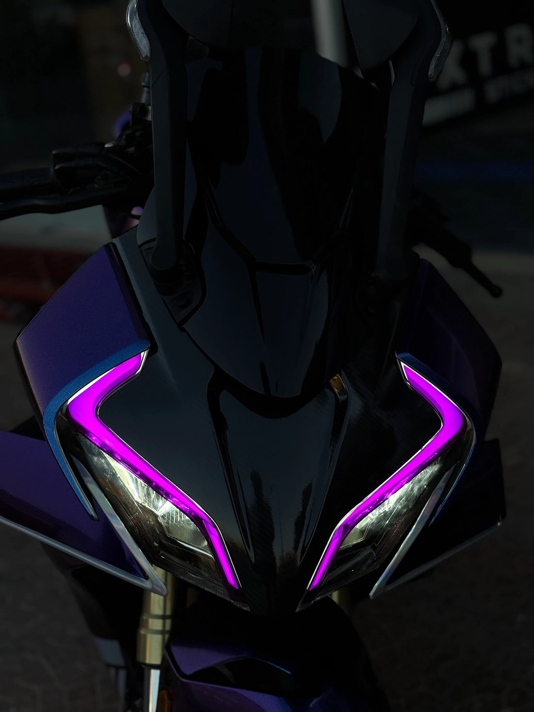 CFMOTO 450SR için Mor Renk Far Tasarım Film Sticker