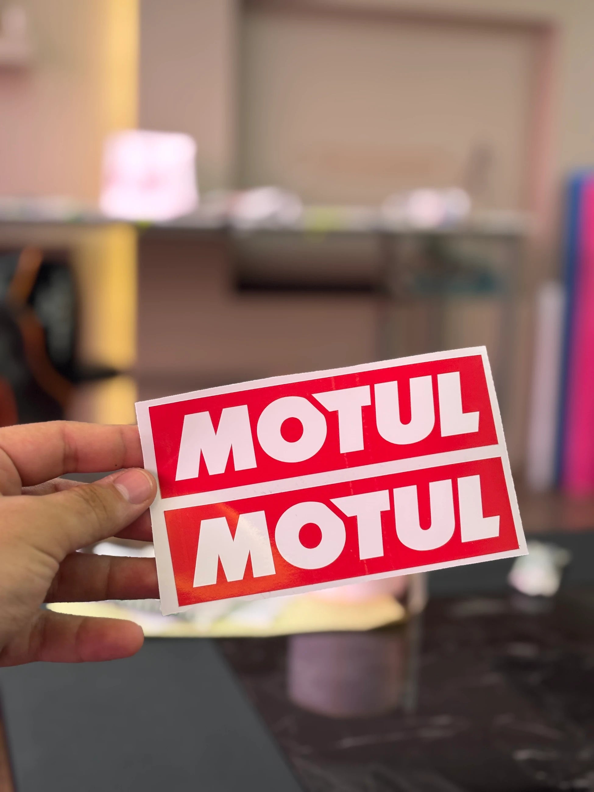 Motor ve Kask için Motul 2'li Kırmızı Beyaz Sticker Etiket