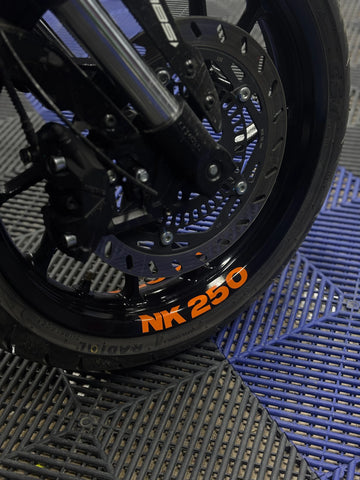 CFMOTO NK250 için Turuncu Renk Jant içi Yazı Sticker Etiket (4 Adet)