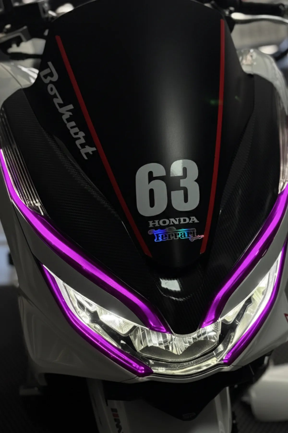 Honda PCX için Mor Renk Far Filmi Sticker Seti (2018-2019-2020 Yılları için)