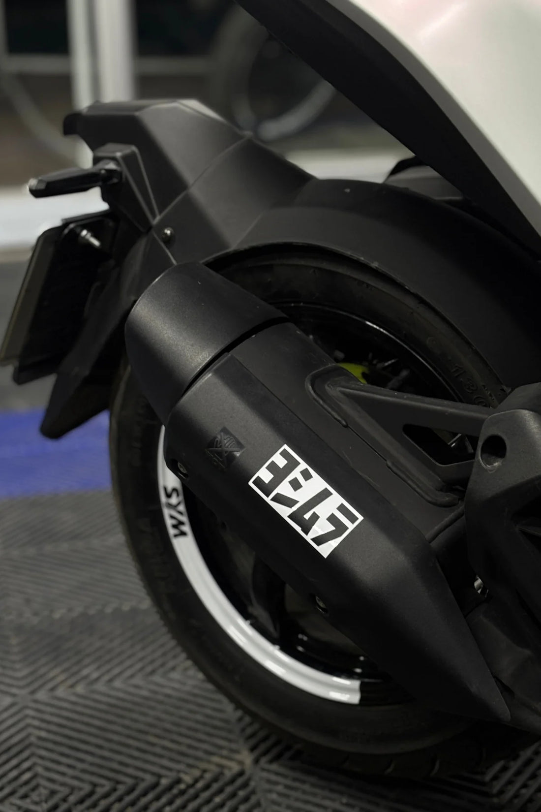 Motosiklet ve Egzoz için Beyaz Renk Yoshimura Sticker