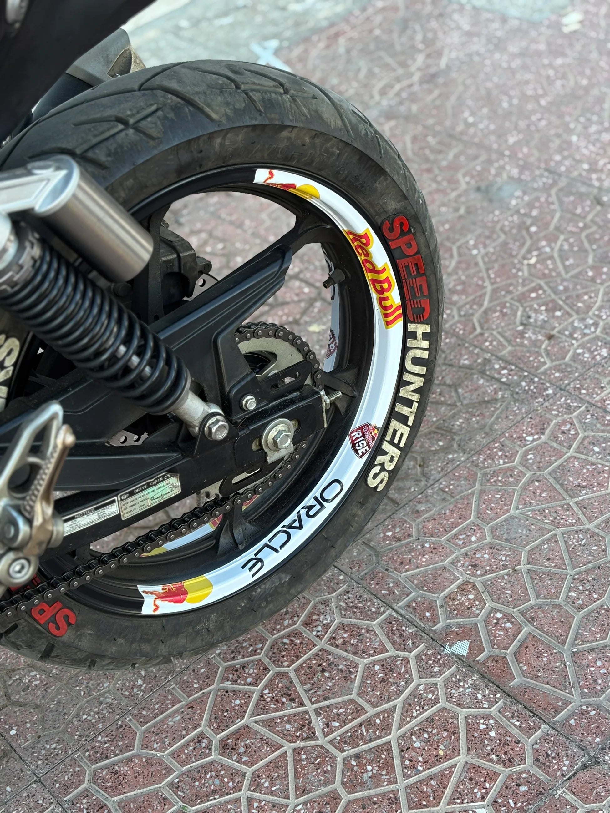 Motosiklet için 17 Inch Jantlara Uyumlu Redbull Baskılı Jant Şeridi