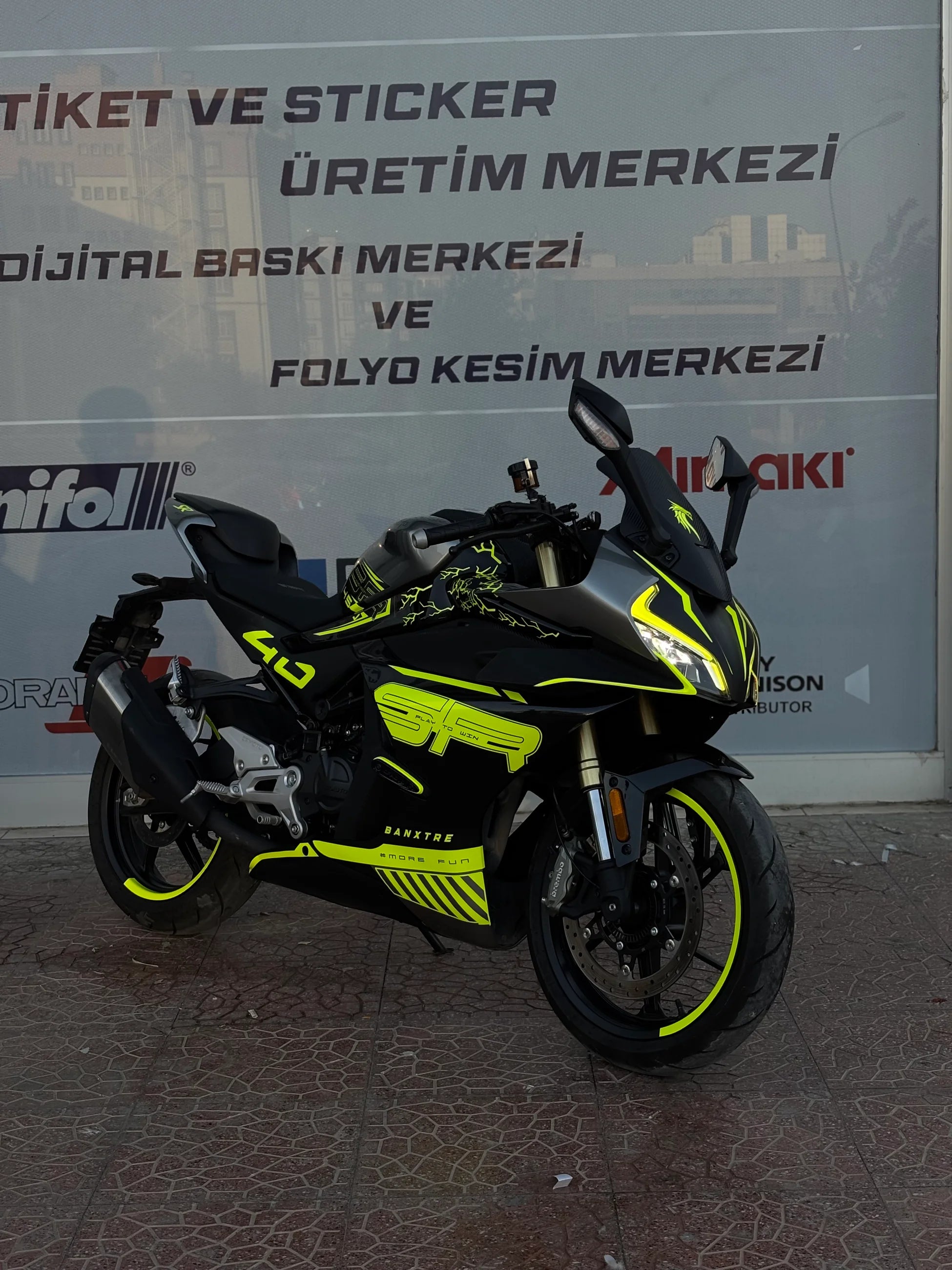 CFMOTO 450SR için Neon Sarı Komple Detay  Premium Kaplama Seti