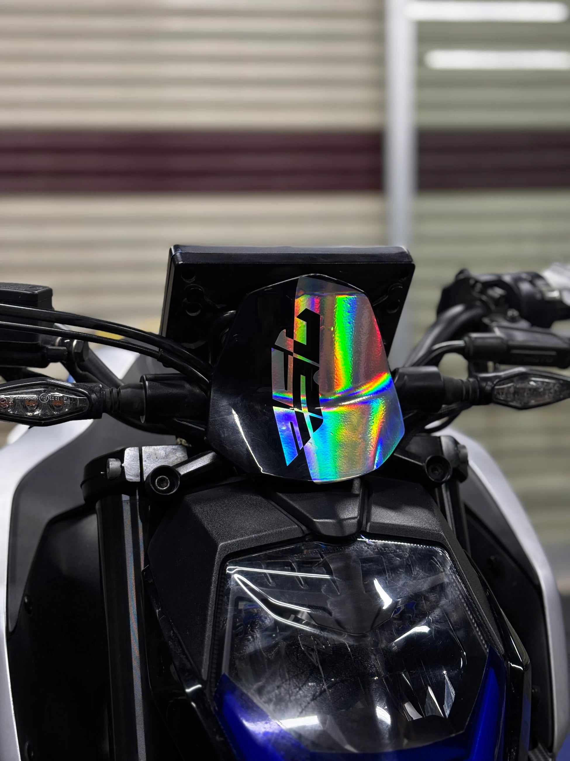 CFMOTO NK250 için Hologramlı 250 Yazılı Kafa Sticker