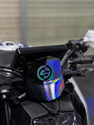 CFMOTO NK250 için Hologramlı CF Logolu Sticker Etiket