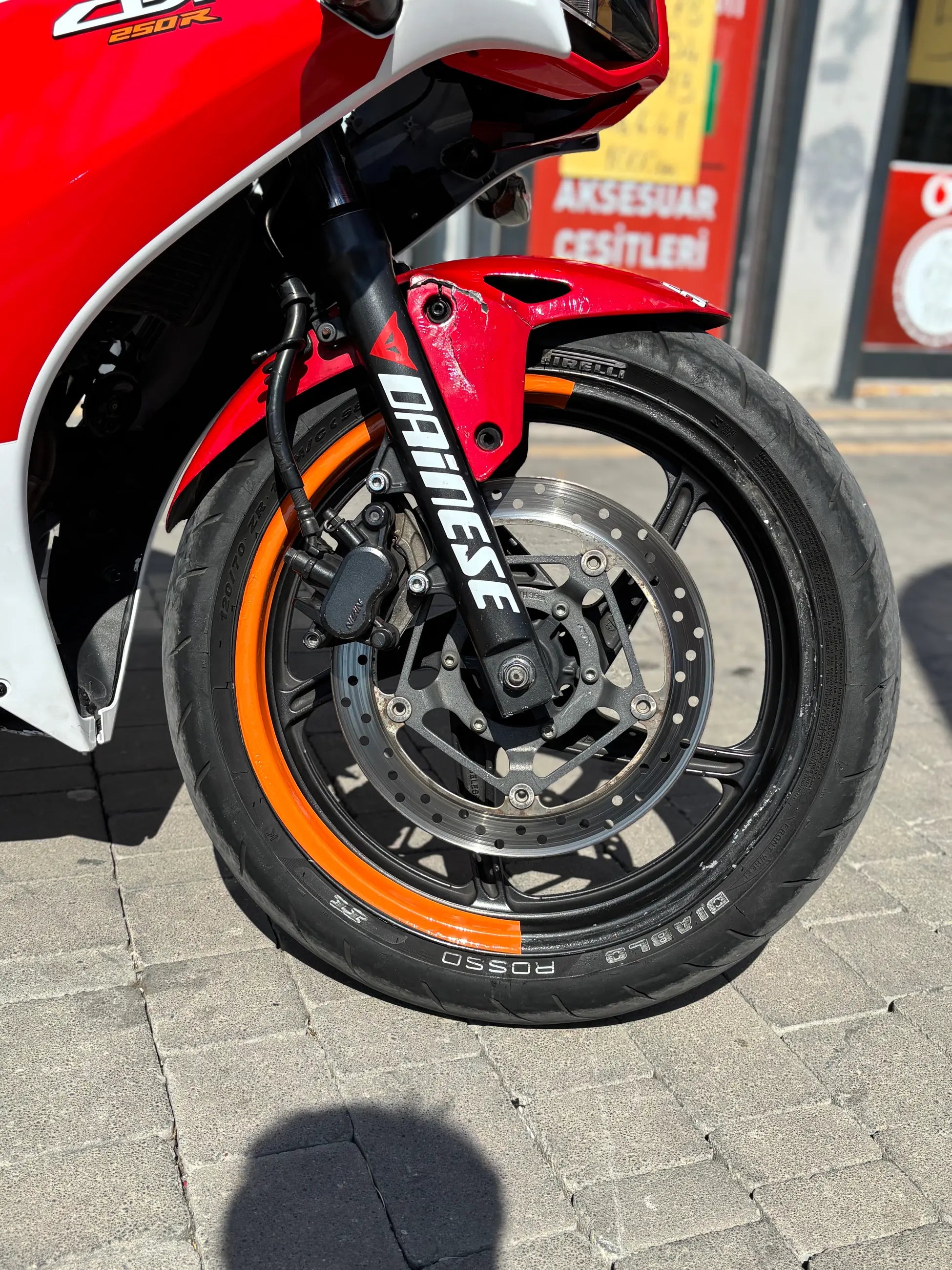 Motosiklet Jantı için 17 Inch Uyumlu Turuncu Renk Yarım Jant Şeridi Sticker ( 4 Parça)