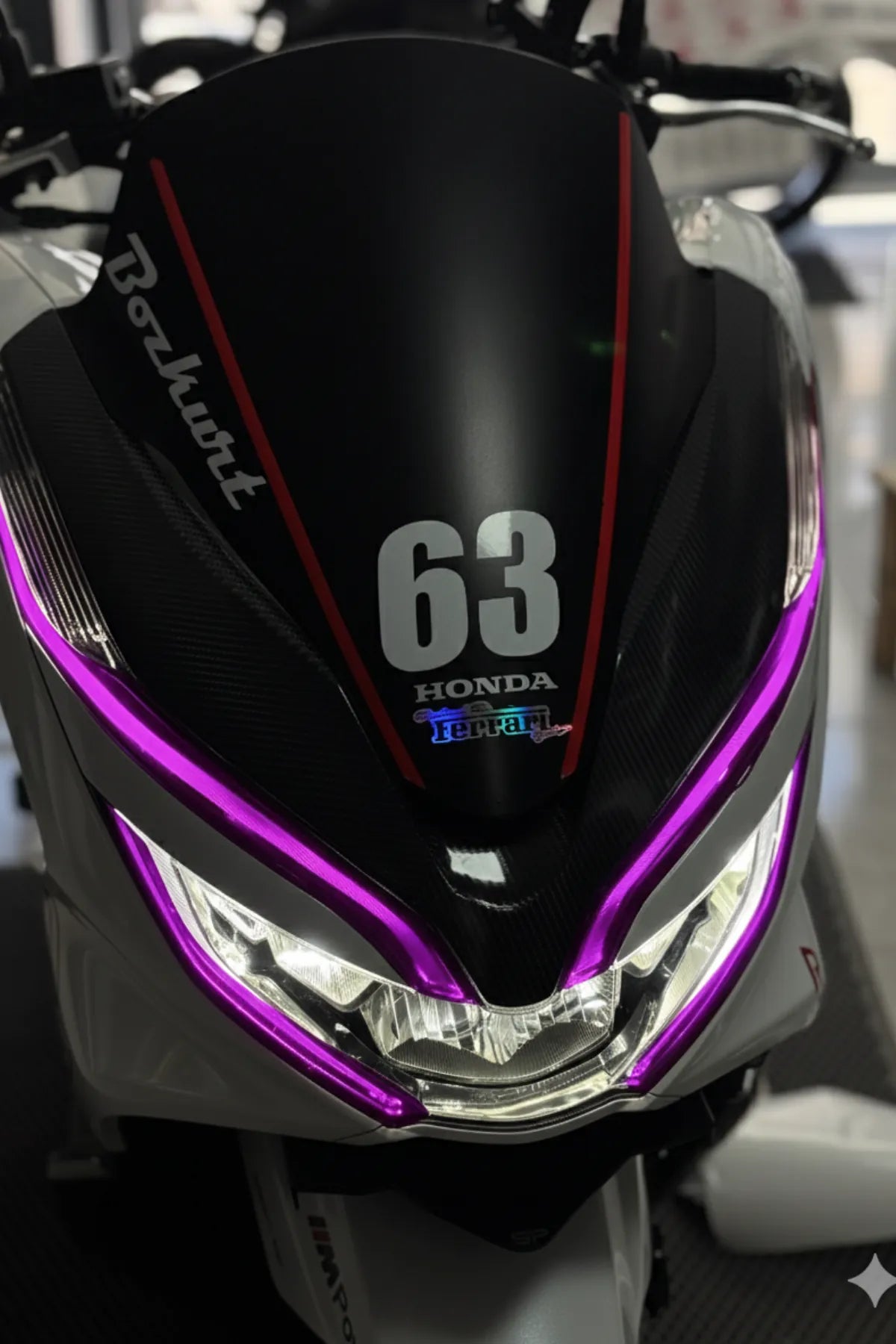 Honda PCX için Mor Renk Far Filmi Sticker Seti (2018-2019-2020 Yılları için)