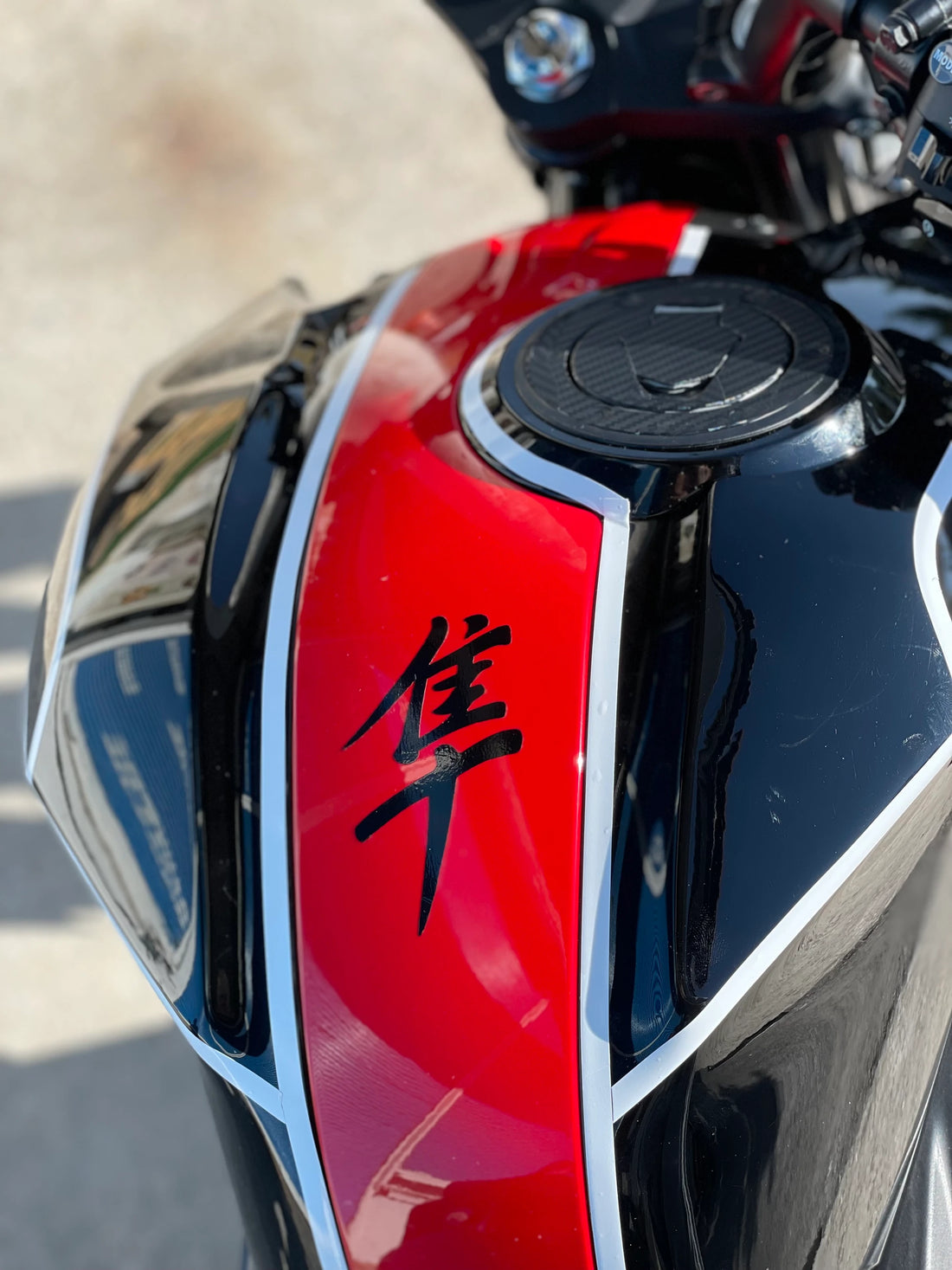 Motor ve Kask için Siyah Renk Hayabusa Sticker Etiket (10CMx6CM)