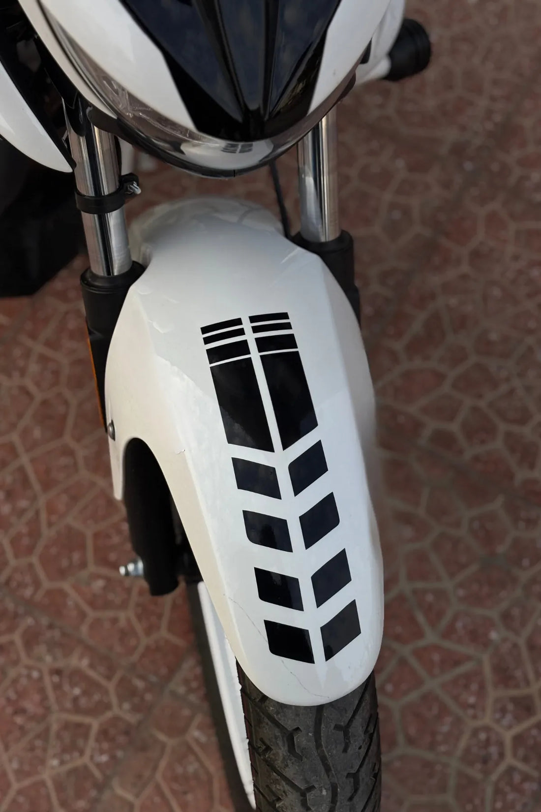 Motosiklet Ön Çamurluk için Siyah Renk Çamurluk Şeridi Sticker