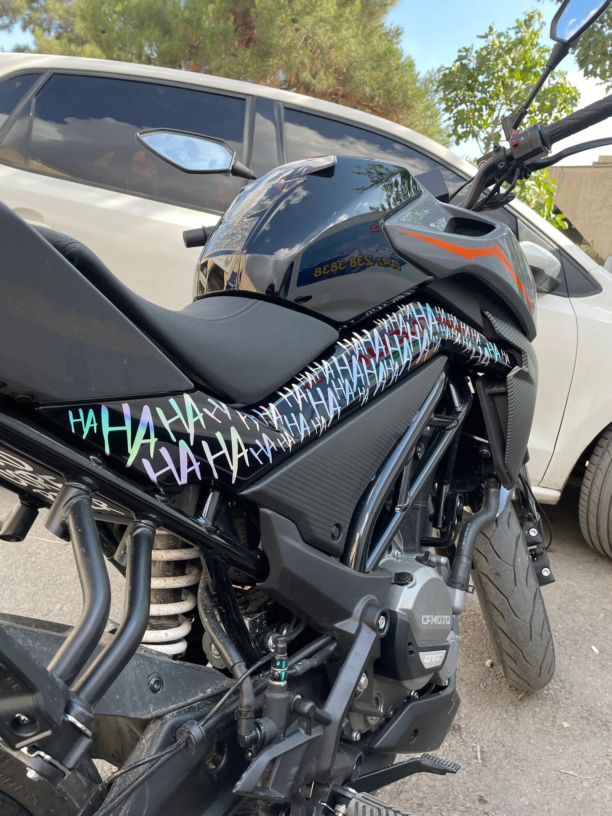 CFMOTO NK250 için Hologramlı HAHAHA Sticker Seti (Toplam 96 Adet)