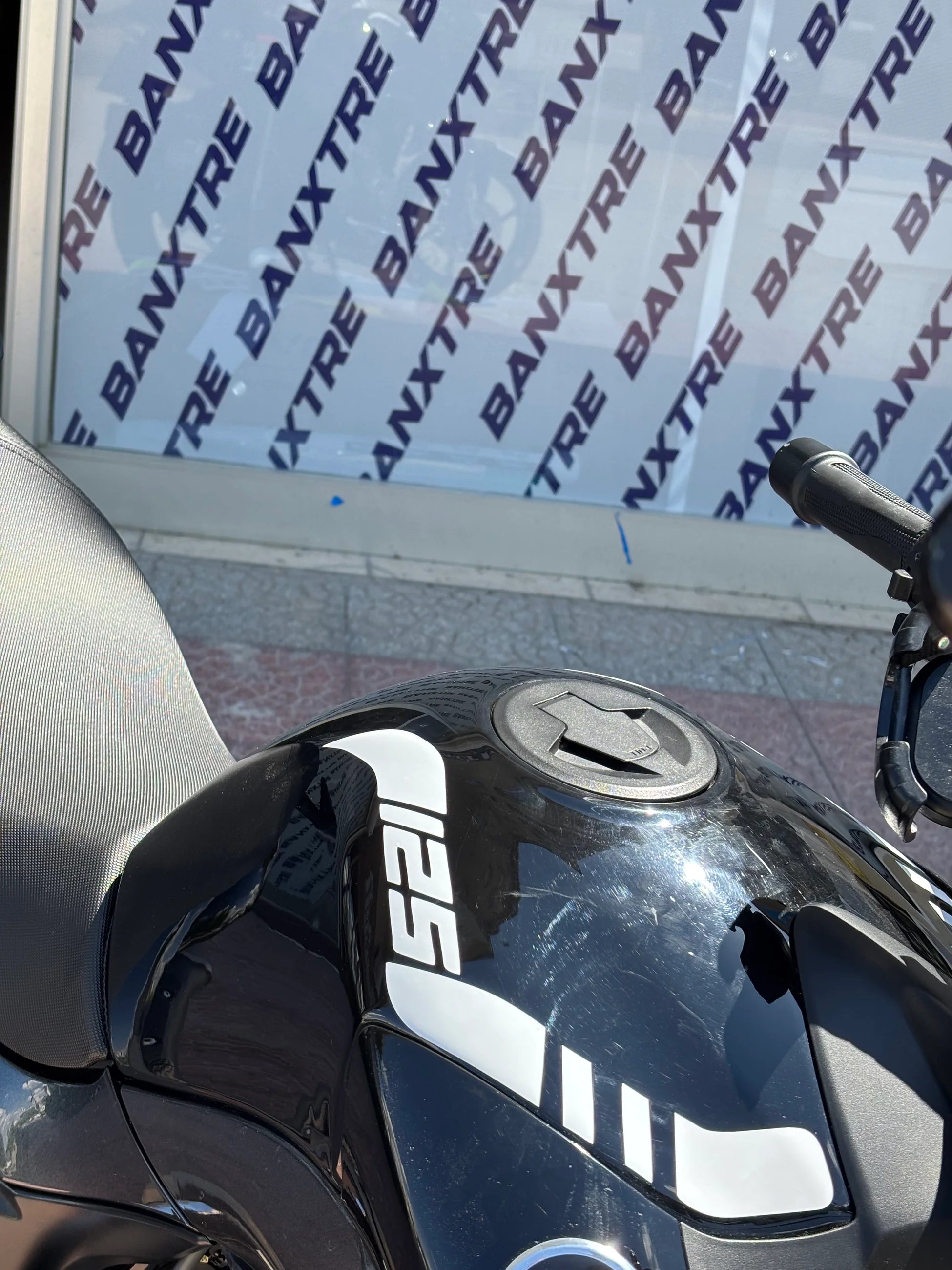 Mondial Drift-L için Beyaz Renk Kesikli Kordon Sticker Seti (Sağ ve Sol)