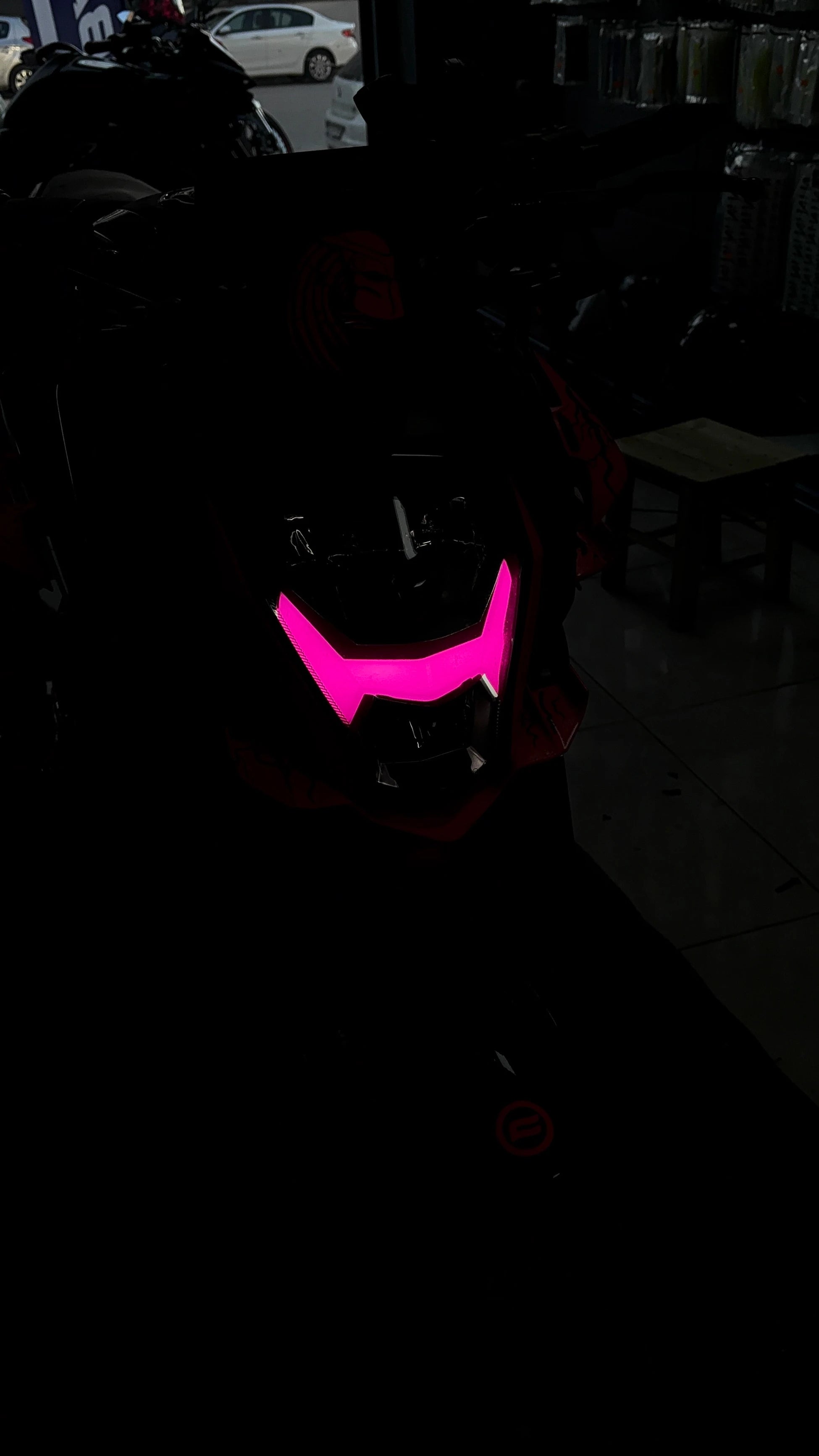 CFMOTO NK250 için Pembe Renk Far Filmi Far Tasarım Sticker