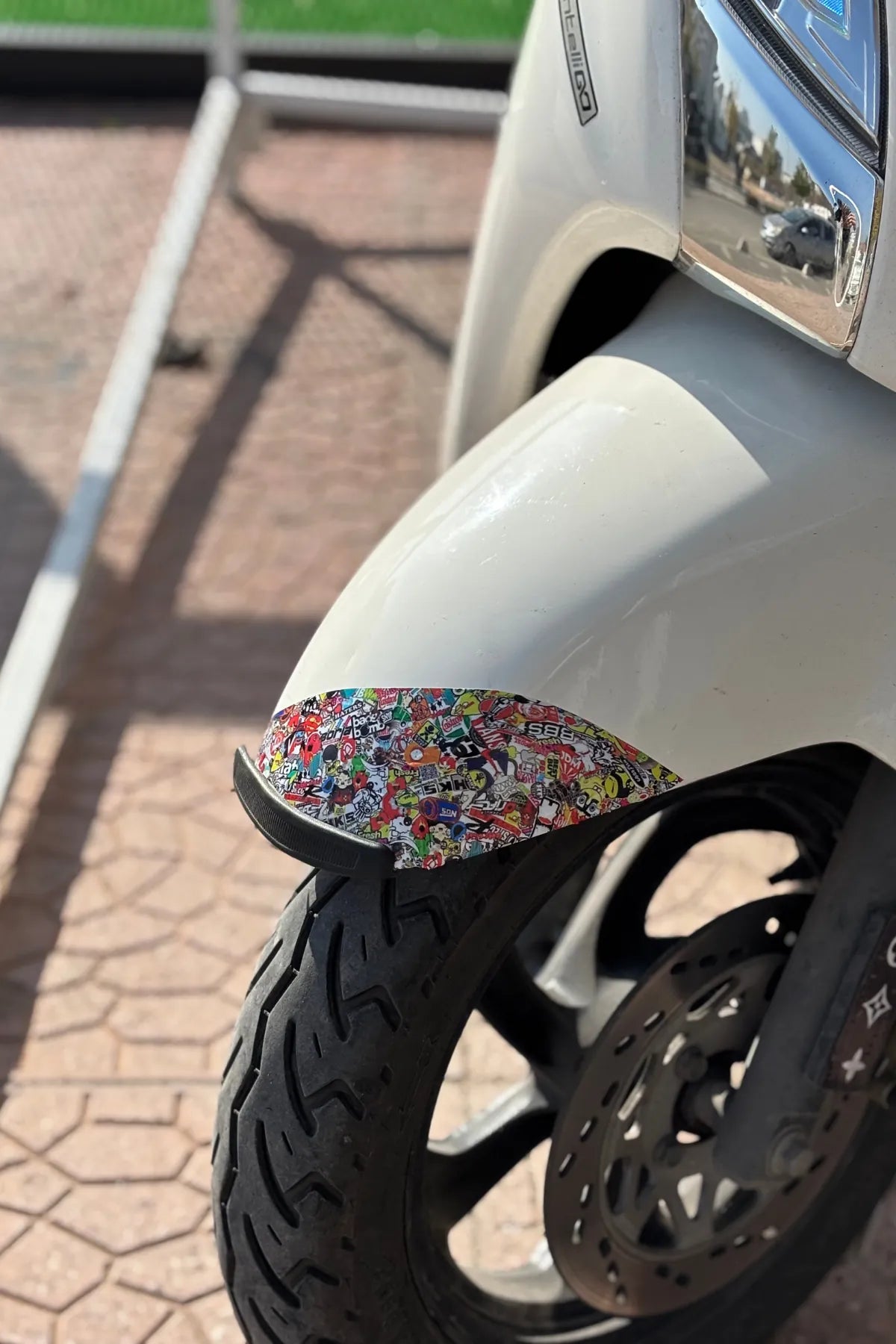 Motosiklet ve Kask için Hellaflush Desenli Kaplama Folyosu (25CMx25CM)