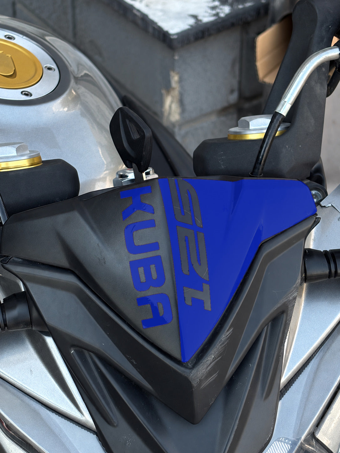 Kuba Terra 125 için Kafa Detay Sticker (1 Adet)