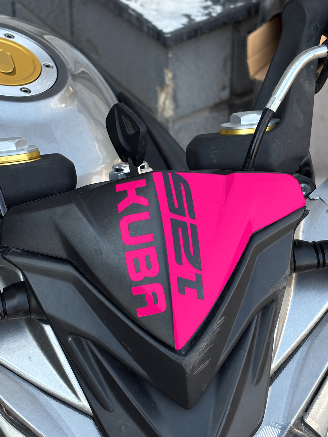 Kuba Terra 125 için Kafa Detay Sticker (1 Adet)