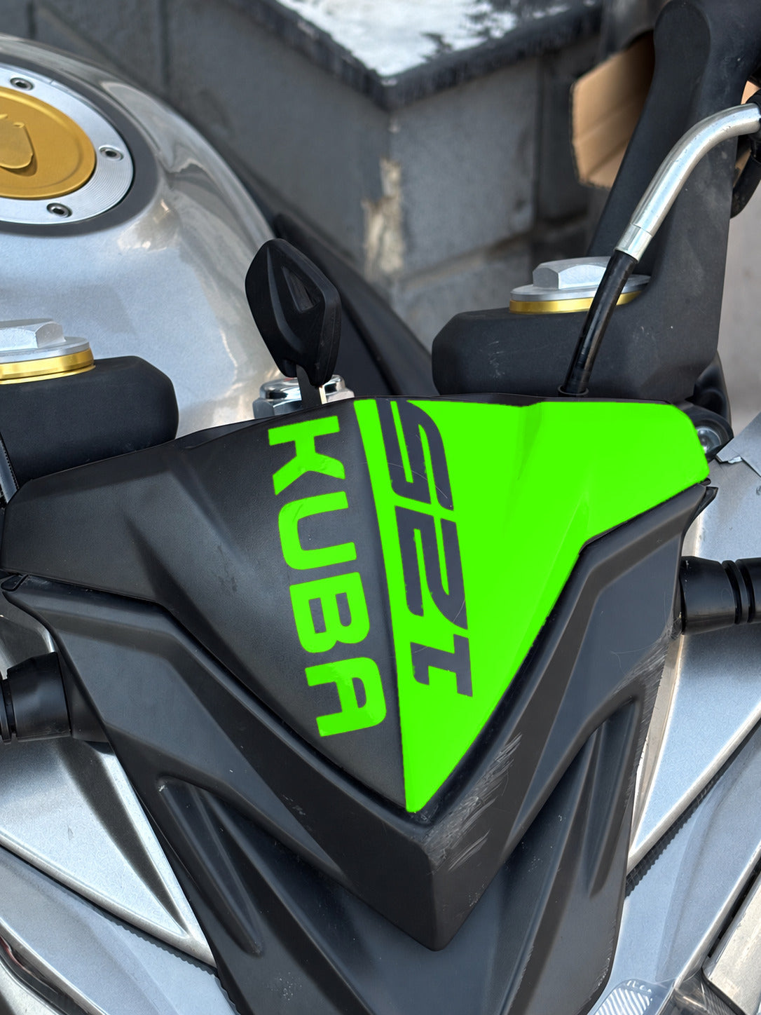 Kuba Terra 125 için Kafa Detay Sticker (1 Adet)