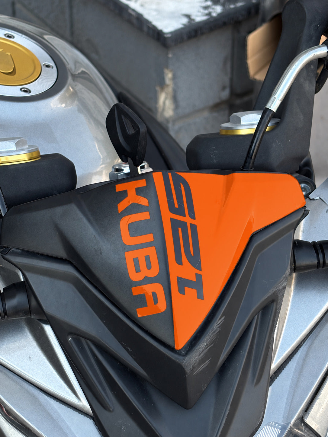 Kuba Terra 125 için Kafa Detay Sticker (1 Adet)