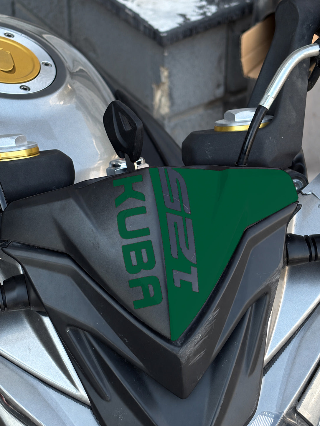 Kuba Terra 125 için Kafa Detay Sticker (1 Adet)