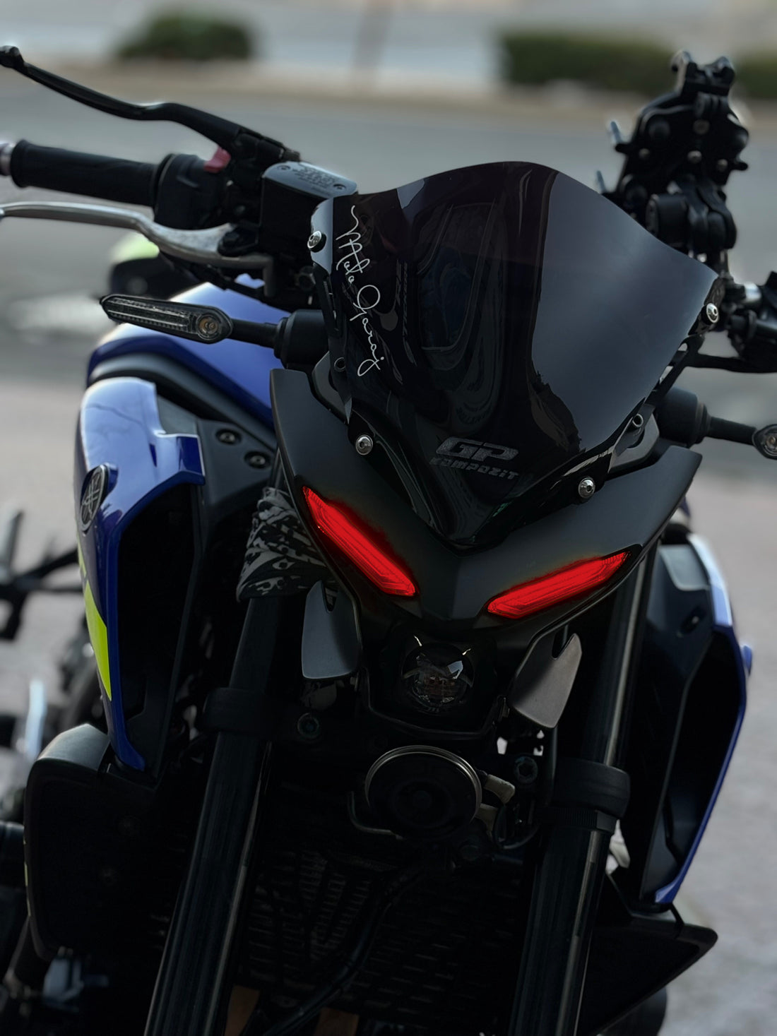 Yamaha MT-25 için Far Renklendirme Hazır Kesim Far Tasarım Far Filmi Sticker (Sağ ve Sol)