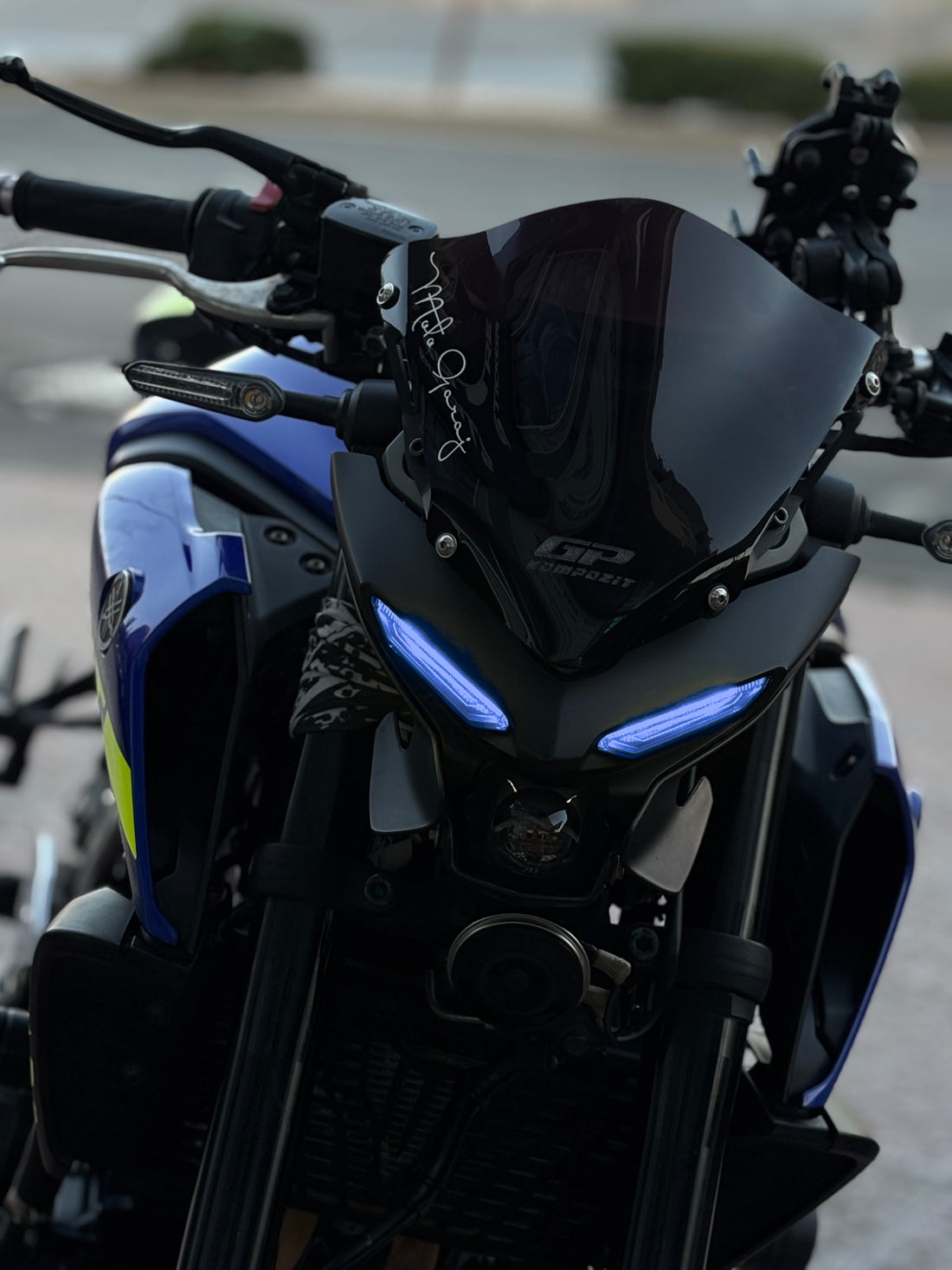 Yamaha MT-25 için Far Renklendirme Hazır Kesim Far Tasarım Far Filmi Sticker (Sağ ve Sol)