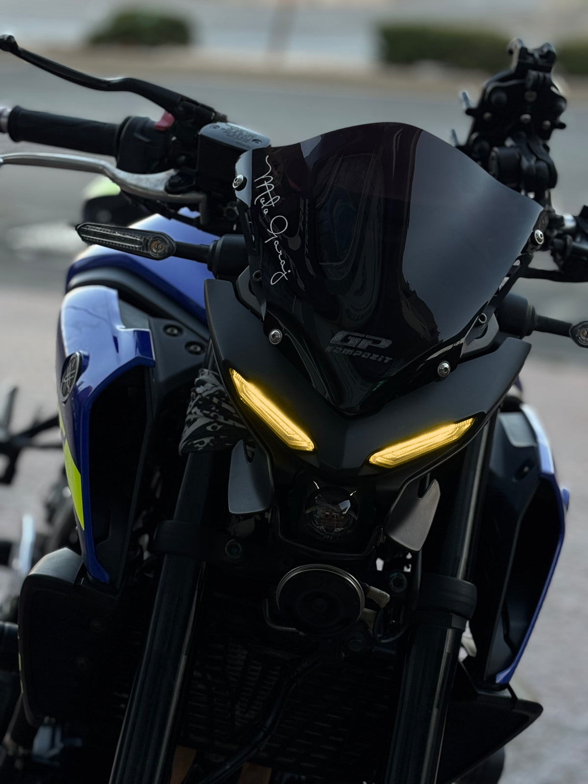 Yamaha MT-25 için Far Renklendirme Hazır Kesim Far Tasarım Far Filmi Sticker (Sağ ve Sol)