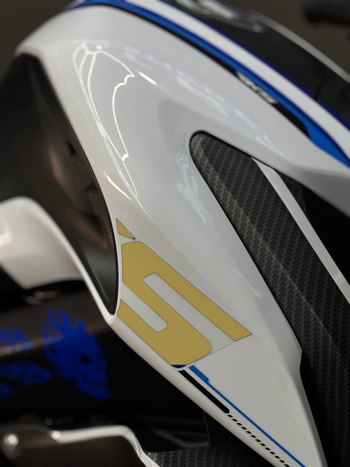 RKS SRK125-S Naked Motosiklet için S ve R Harfleri (Orijinalin Üstüne Tam Kapatır)