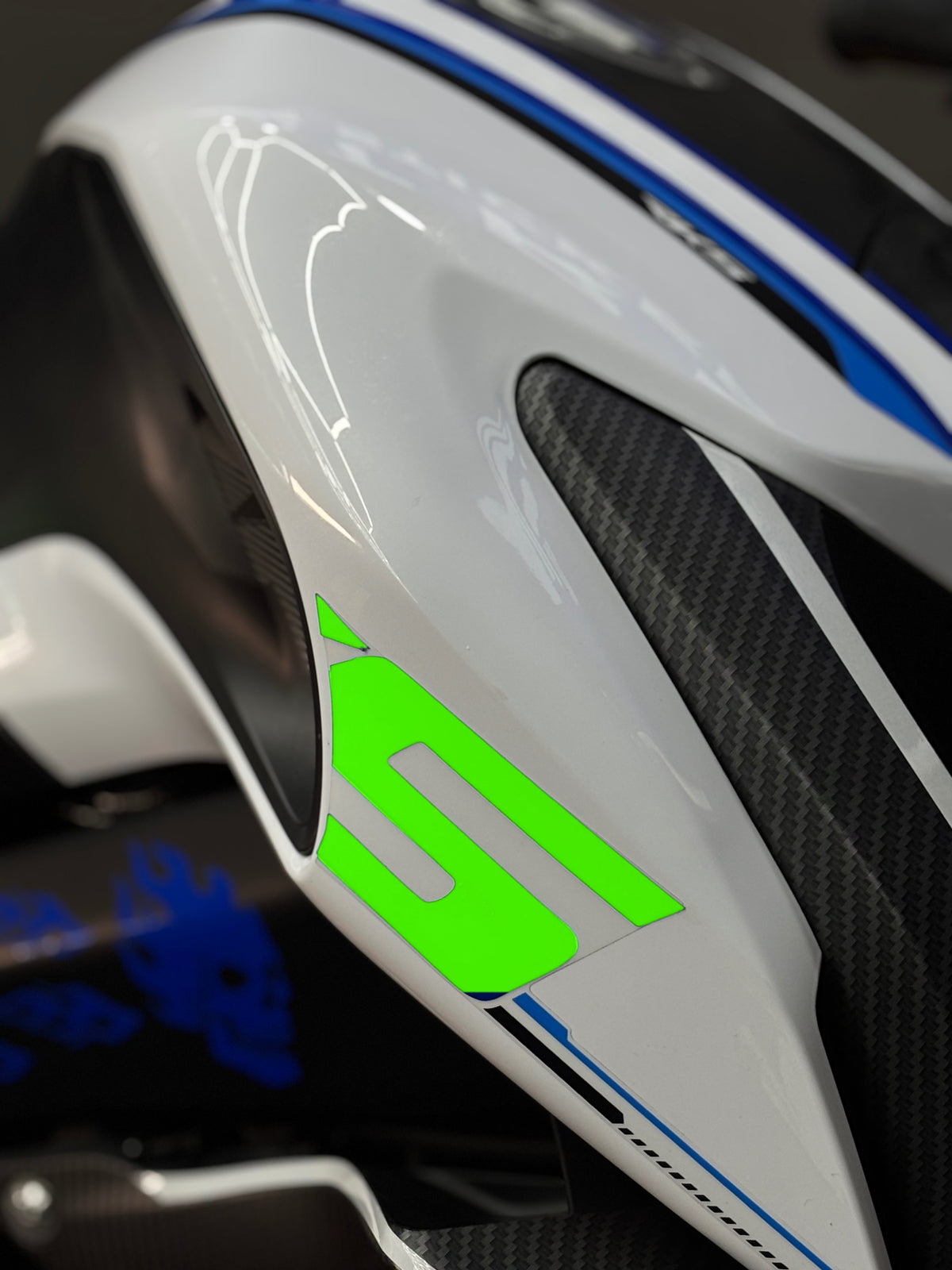 RKS SRK125-S Naked Motosiklet için S ve R Harfleri (Orijinalin Üstüne Tam Kapatır)