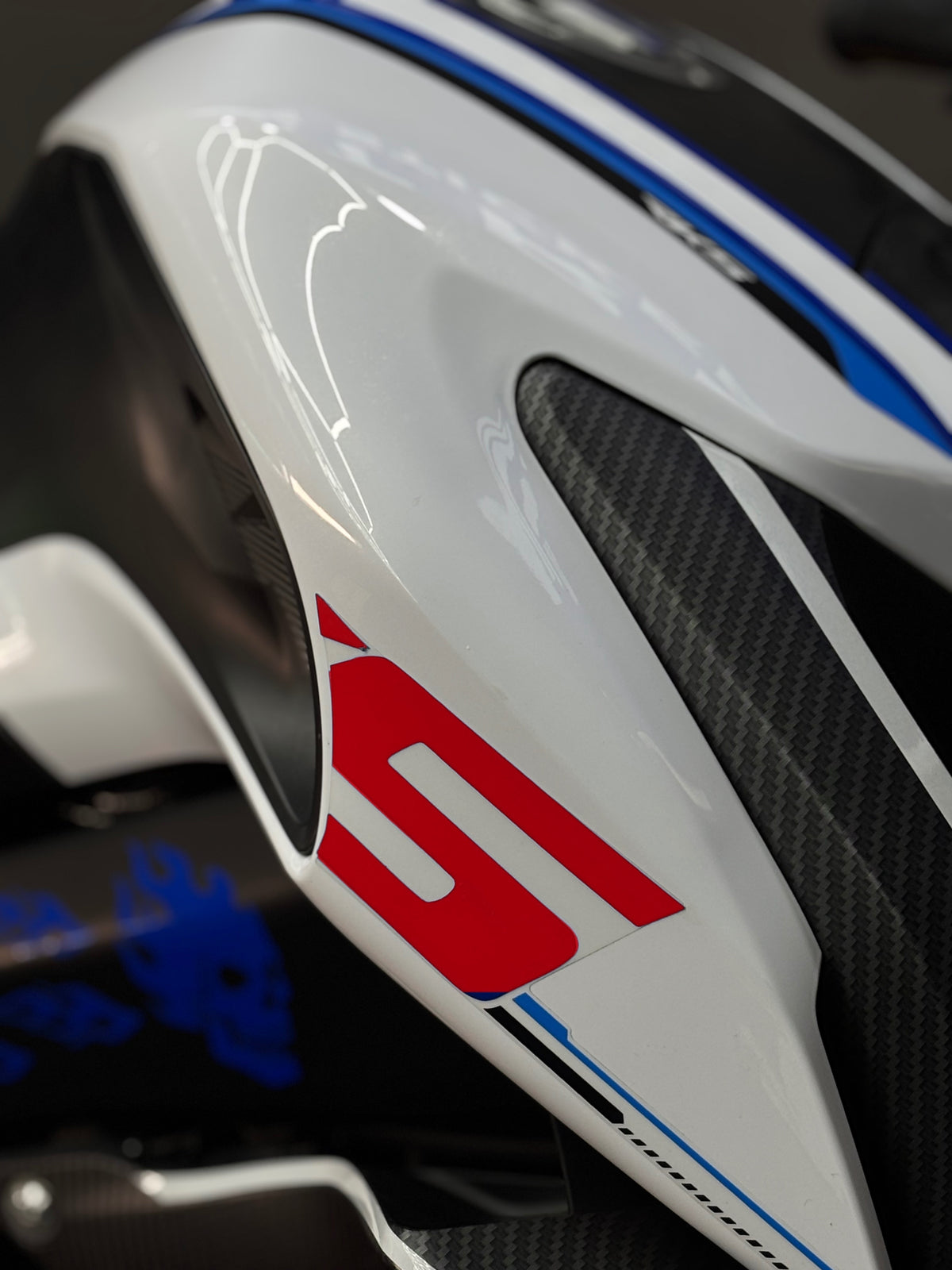 RKS SRK125-S Naked Motosiklet için S ve R Harfleri (Orijinalin Üstüne Tam Kapatır)